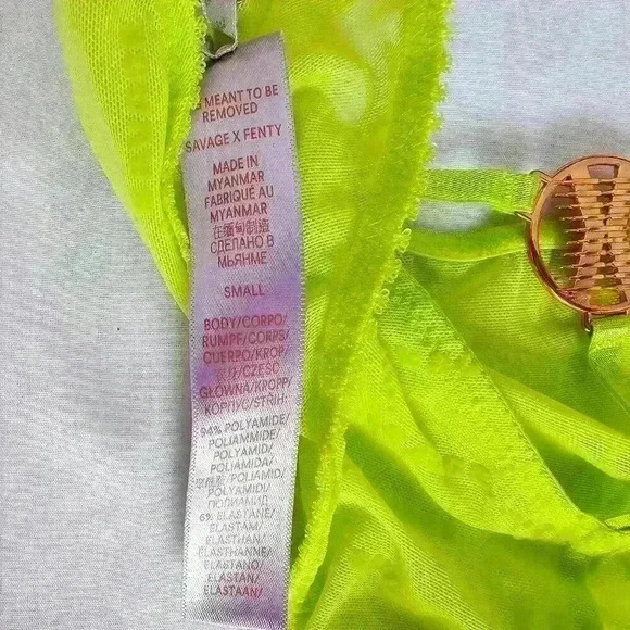๐ NWT ๐ Savage x Fenty Flocked Logo Brazilian Panty, Acid Lime, Size Small - Picture 3 of 8